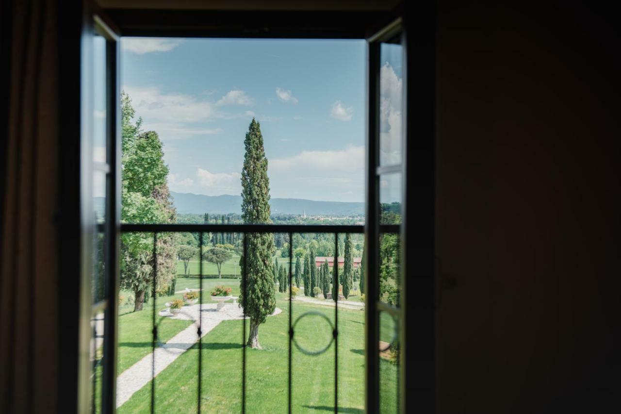Casale In Collina Guest House Capriva del Friuli Luaran gambar