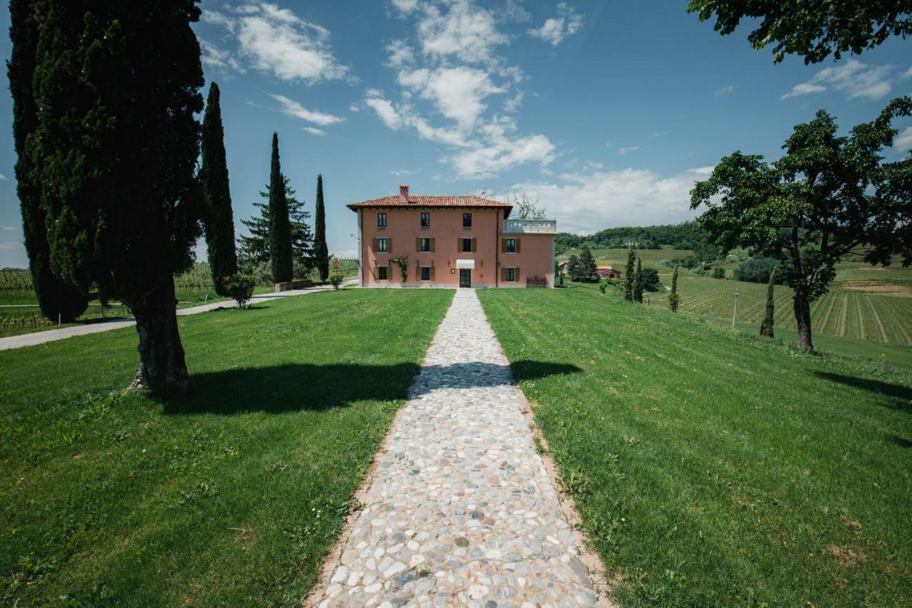 Casale In Collina Guest House Capriva del Friuli Luaran gambar
